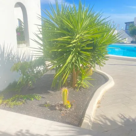 Arcos 305 * 卡门港